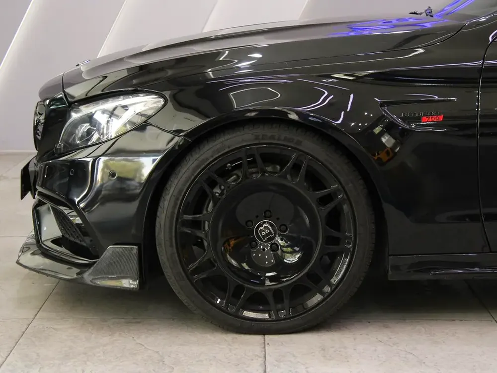 2018 Mercedes-Benz C-Class C63 AMG - European Specs - Image 8