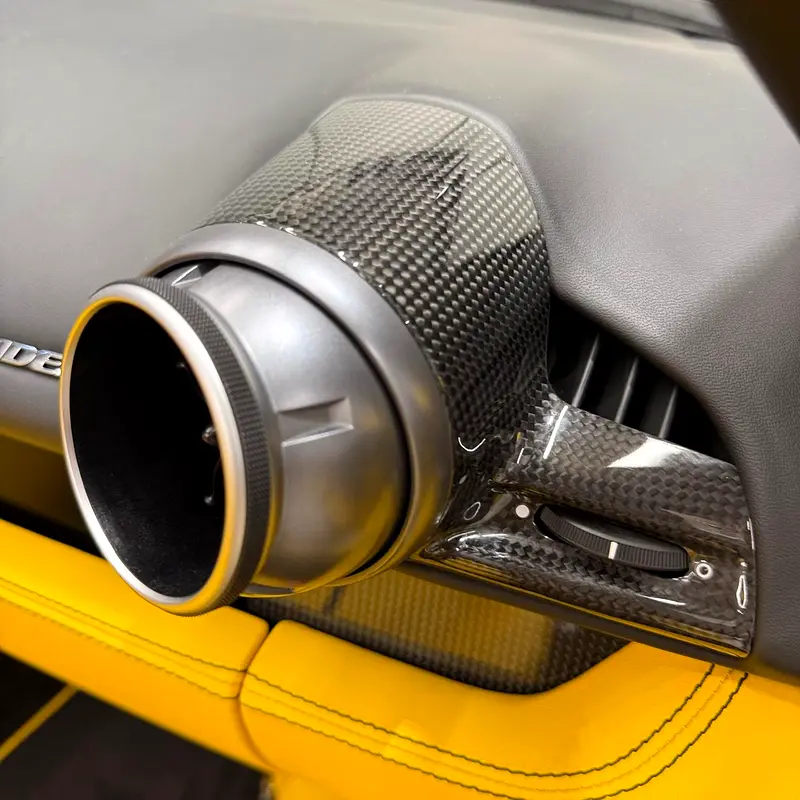 Ferrari F8 Spider 2021 GCC Specs - Image 13