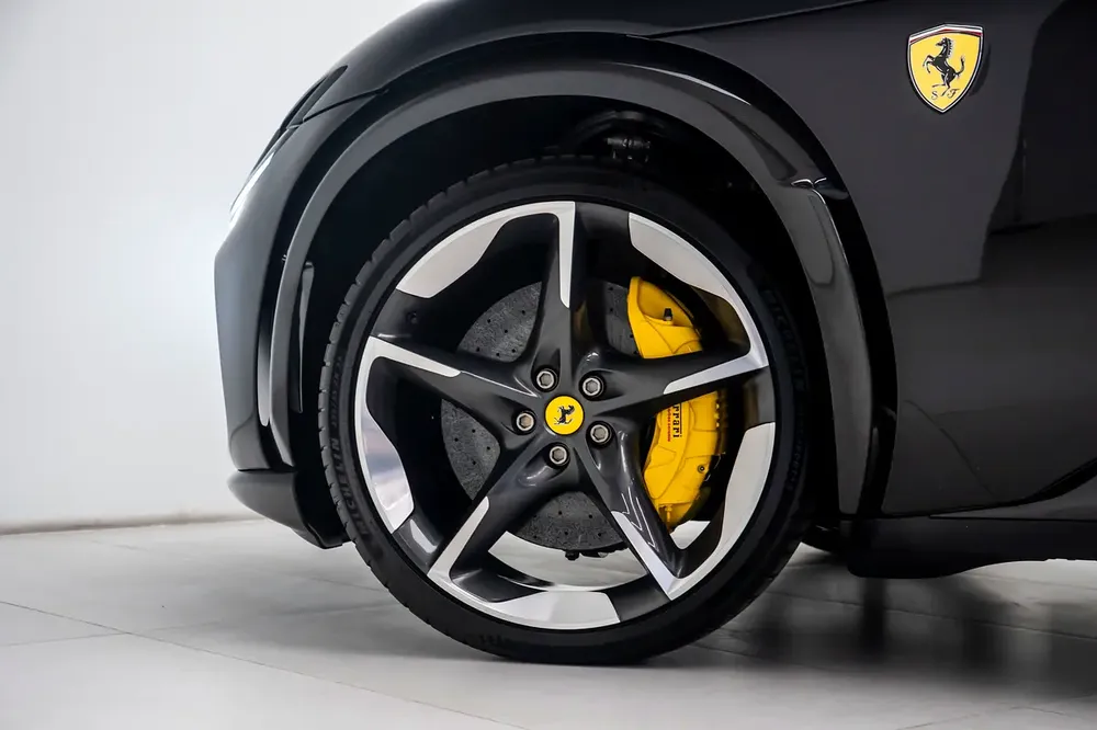 2026 FERRARI PUROSANGUE - CARBON PACKAGE + FRONT LIFT + MATRIX LIGHTS - Image 5