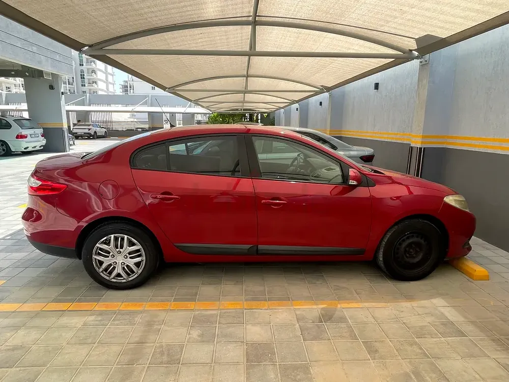 Renault Fluence 2016 GCC Specs - Image 9