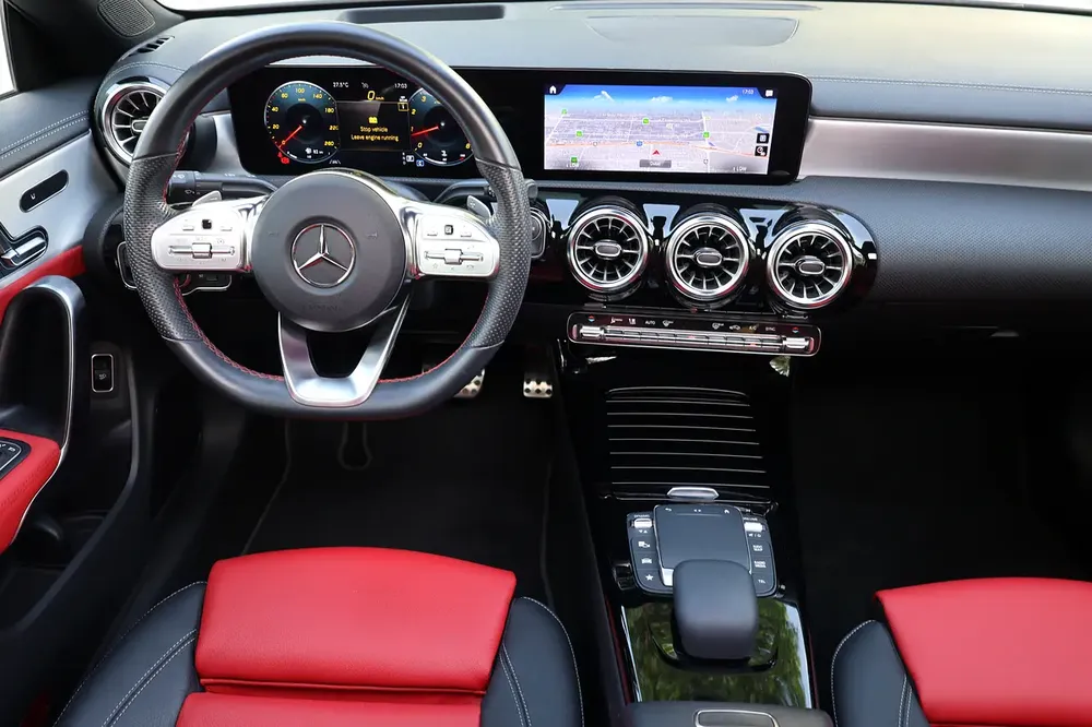 2023-MERCEDES BENZ CLA250 AMG MERCEDES BENZ CLA250 AMG - Image 14