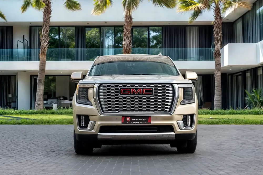 3,623 P.M |  Yukon Denali | 0% Downpayment | Full Service History! - Image 4