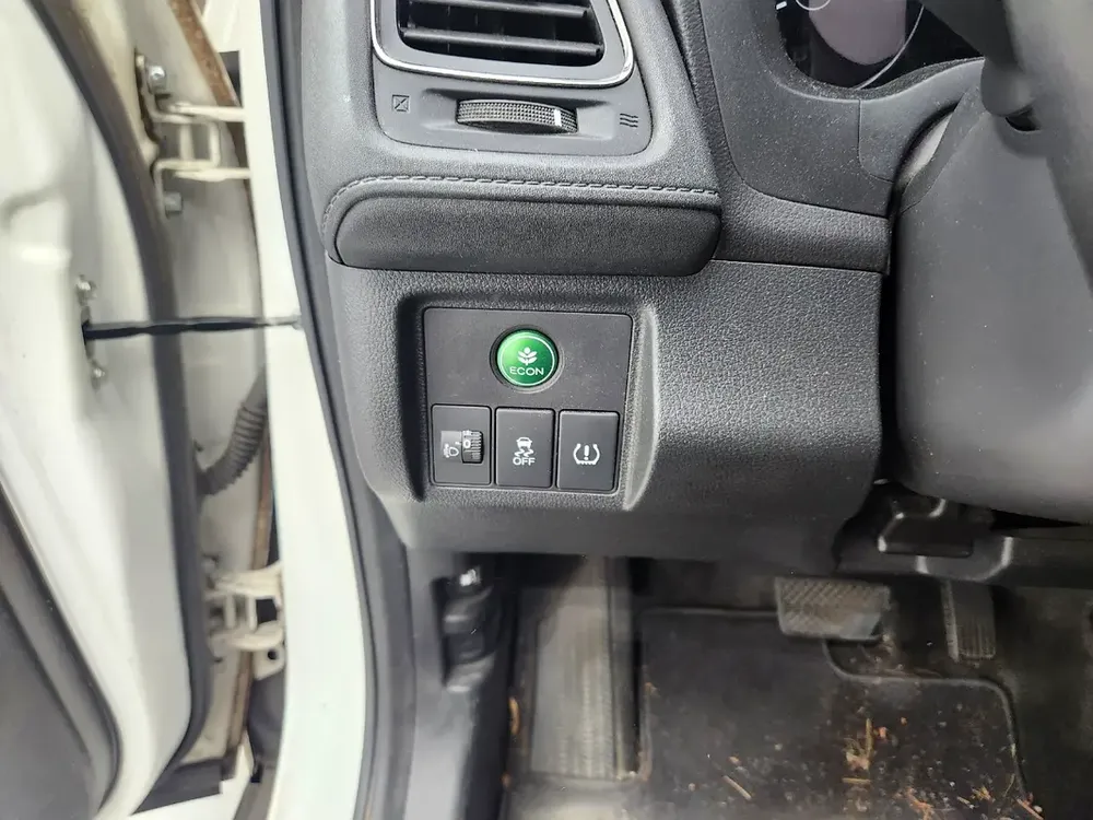 HONDA HR-V (G) 1.8 2WD - Image 10