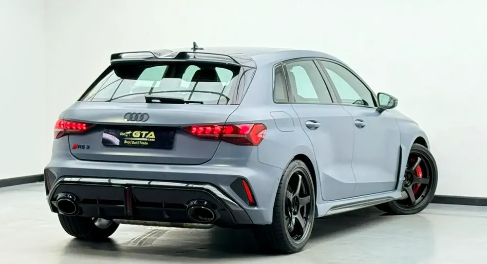 2025 Audi RS3 Sportback, 2030 Audi Warranty + Service Pack, Very Low Km, Excellent Condition, GCC - Image 4