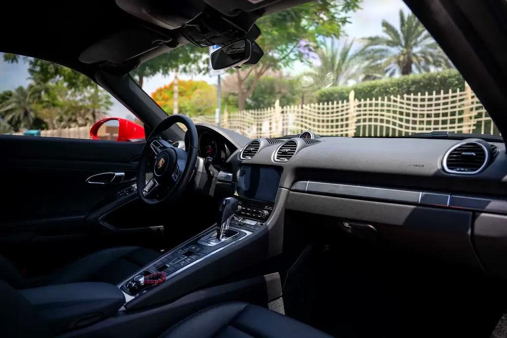 Porsche Boxster Style Edition 2024 GCC Specs - Image 18