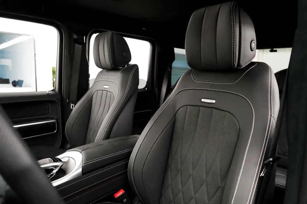 2023 MERCEDES G63 AMG / BURMESTER / 22 INCH RIMS / PRISTINE CONDITION - Image 12