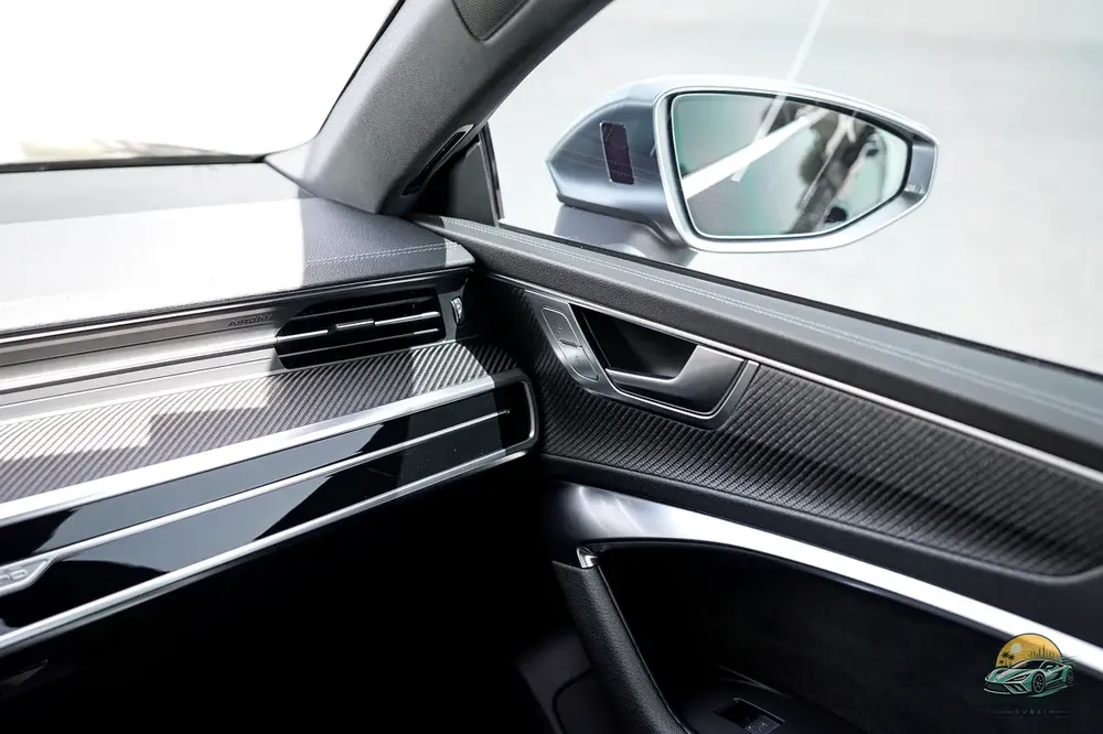 2021 Audi S7 - Japanese - in UAE Since 3,500 KM - Naboodah Full History - 39,500 KM - Original paint - Image 15