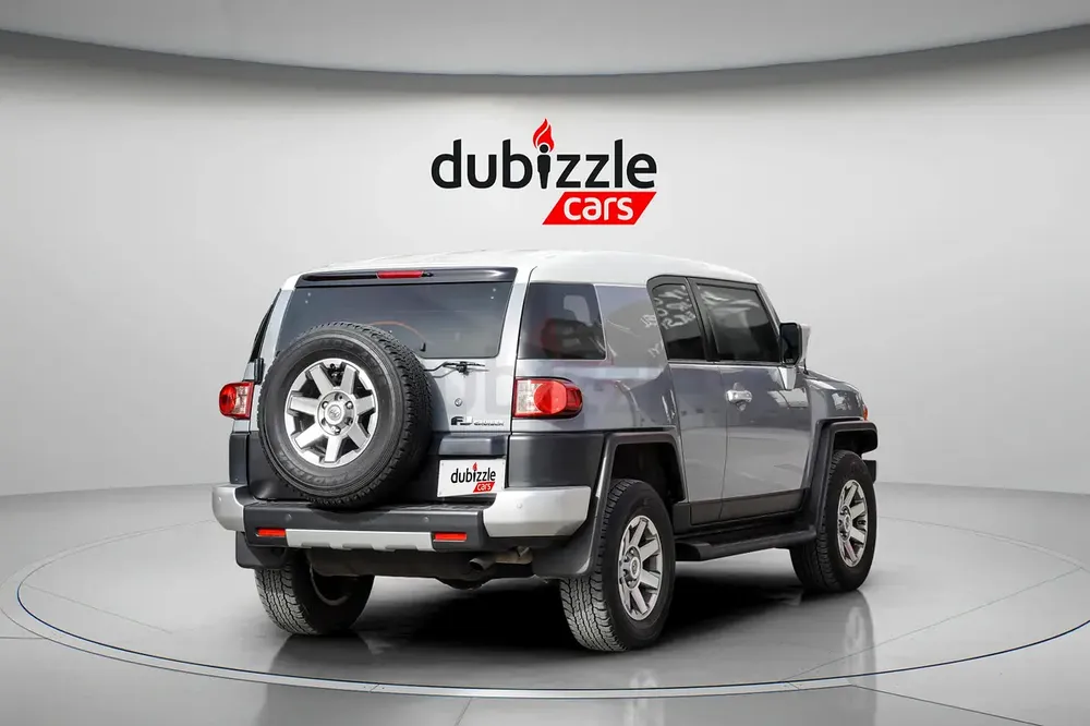 AED 2204/month | 2022 Toyota FJ Cruiser GXR | GCC Specs | Ref#391229 - Image 6