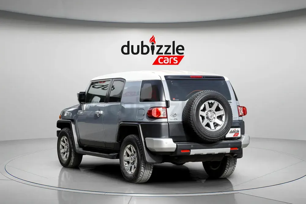 AED 2204/month | 2022 Toyota FJ Cruiser GXR | GCC Specs | Ref#391229 - Image 8