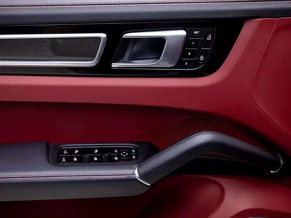 2023 | Porsche | Cayenne | GTS | GCC Specs | With Warranty - Image 19
