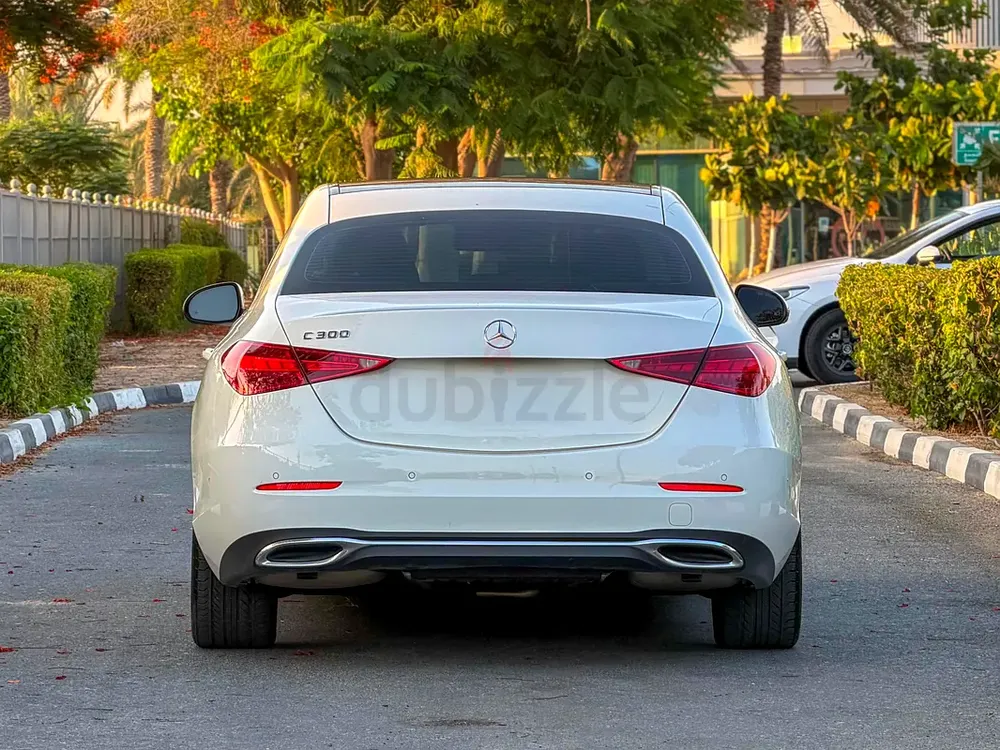 2023 Mercedes-Benz C300 -Clean TiTLE . Low Mileage Luxury Sedan - Image 16