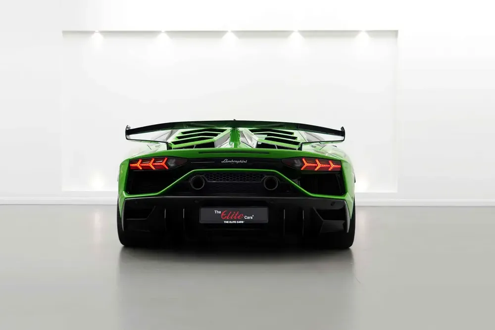 2020 LAMBORGHINI AVENTADOR SVJ- 1 OF 900 / PRESTINE CONDITION /  CARBON FIBER - Image 5