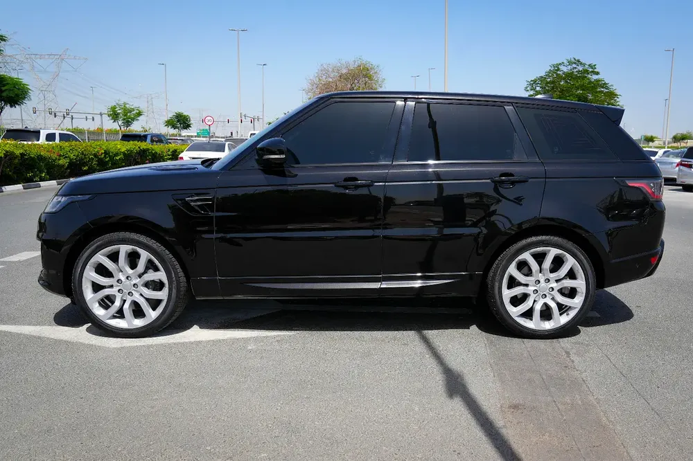 RANGE ROVER SPORT HSE DYNAMIC P360 2021!! GCC SPECS!! WELL MAINTAINED - Image 17