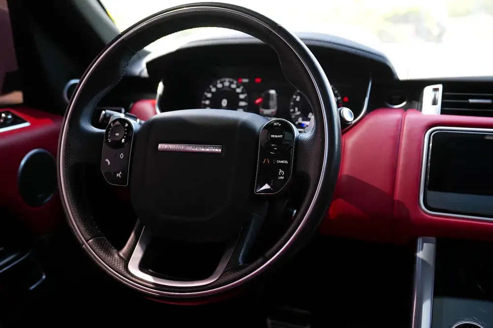 RANGE ROVER SPORT HSE DYNAMIC P360 2021!! GCC SPECS!! WELL MAINTAINED - Image 6