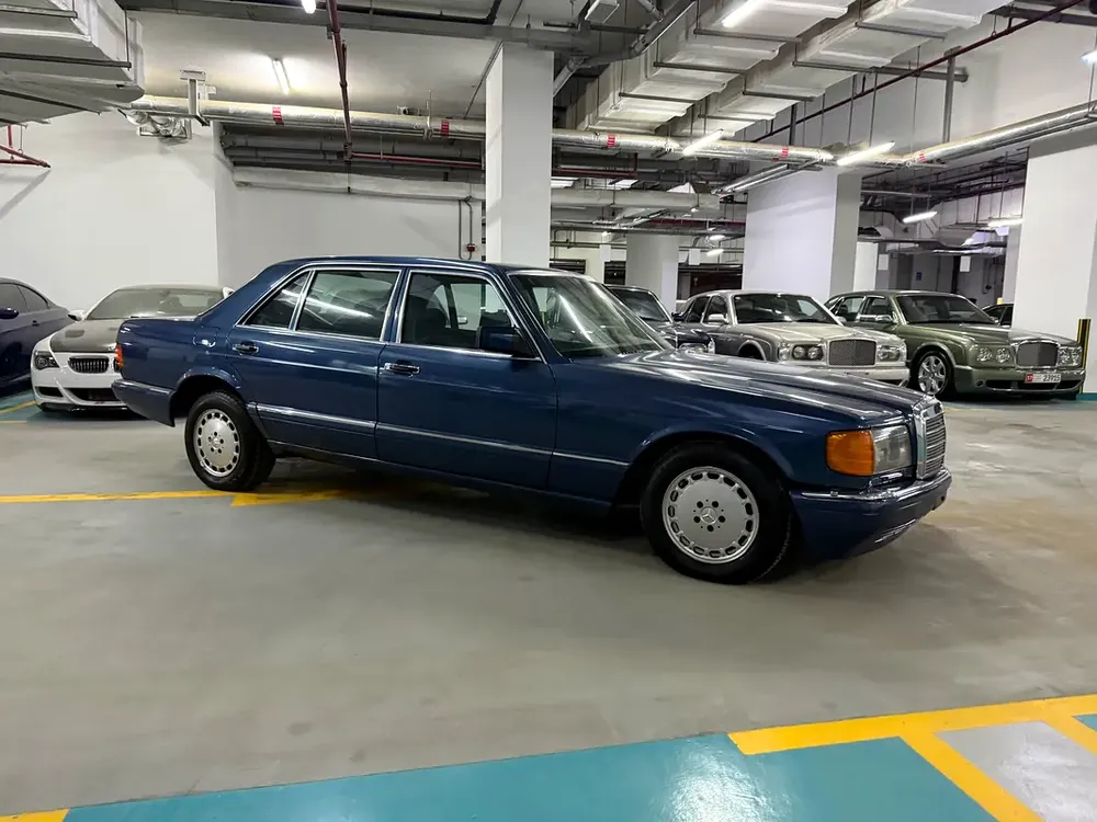 Classic 1990 Mercedes-Benz S-Class S 560 - Japanese Specs - Image 6