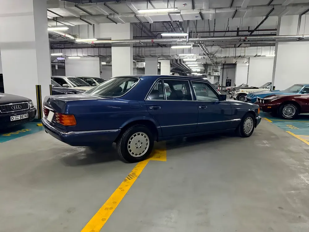 Classic 1990 Mercedes-Benz S-Class S 560 - Japanese Specs - Image 8