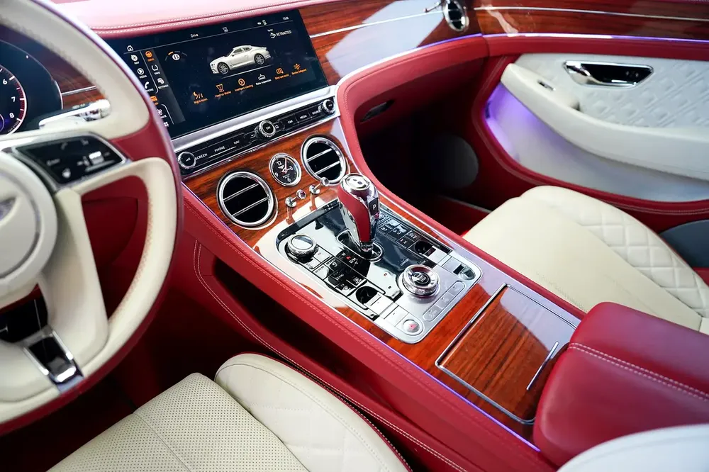 GT W12 | TWO TONE INTERIOR | WARRANTY AVAILABLE - Image 10