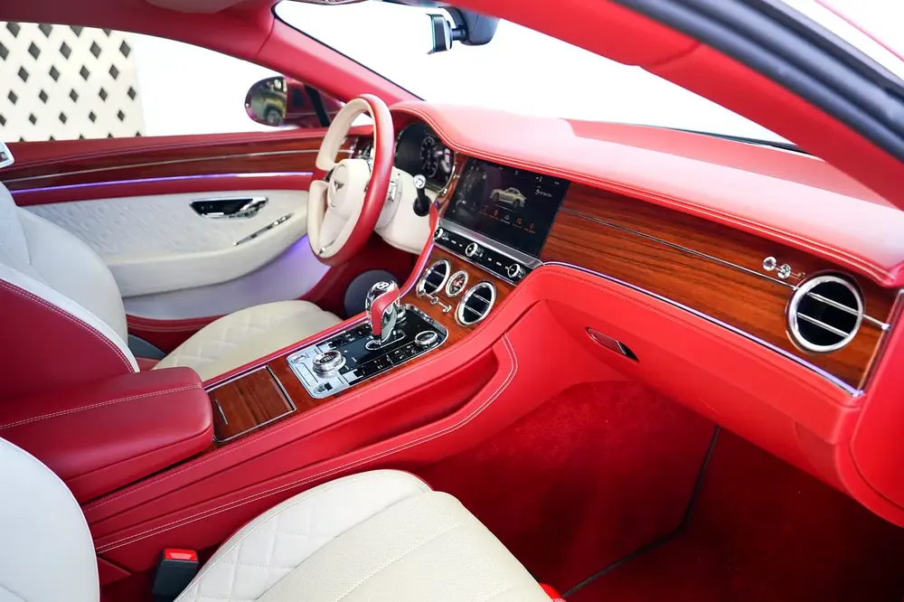 GT W12 | TWO TONE INTERIOR | WARRANTY AVAILABLE - Image 13