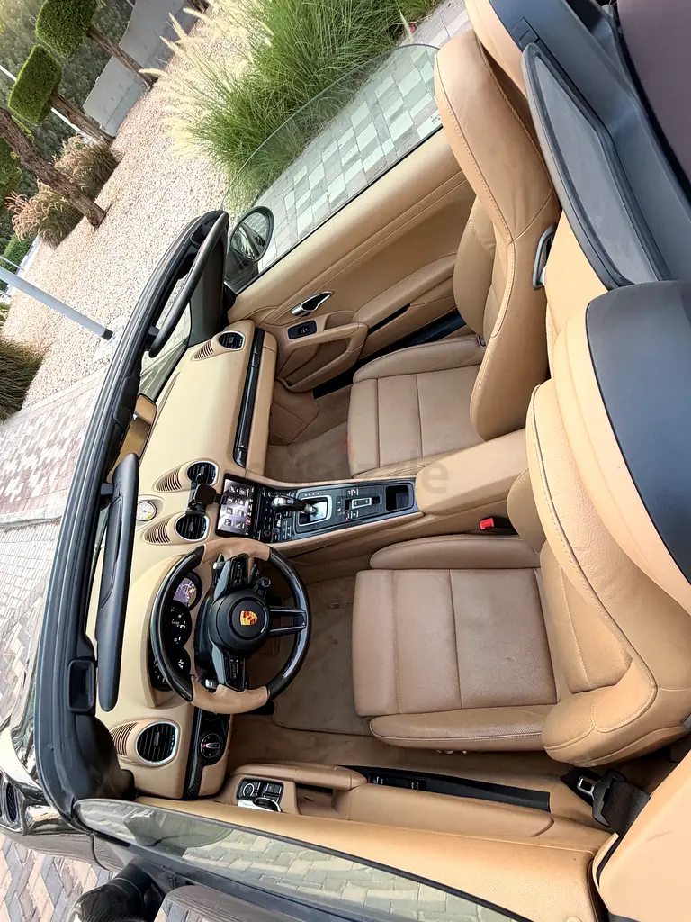 Porsche 718 Boxster 2017 | American Specs | Pristine Condition - Image 10