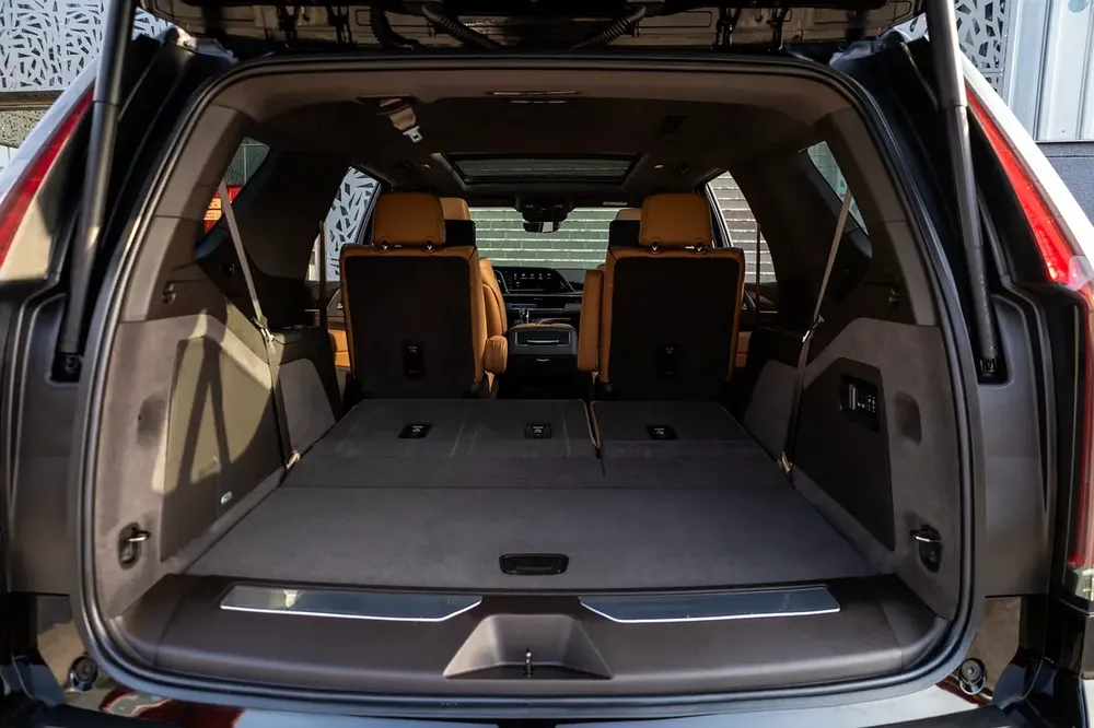 Cadillac Escalade 2021 GCC | Warranty - Image 7
