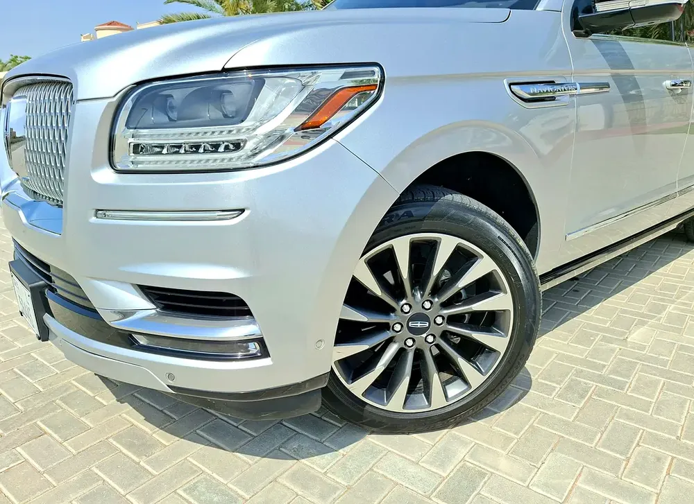 Lincoln Navigator 2018 - GCC Top Option- Zero Accident History - Well Maintained - Image 14