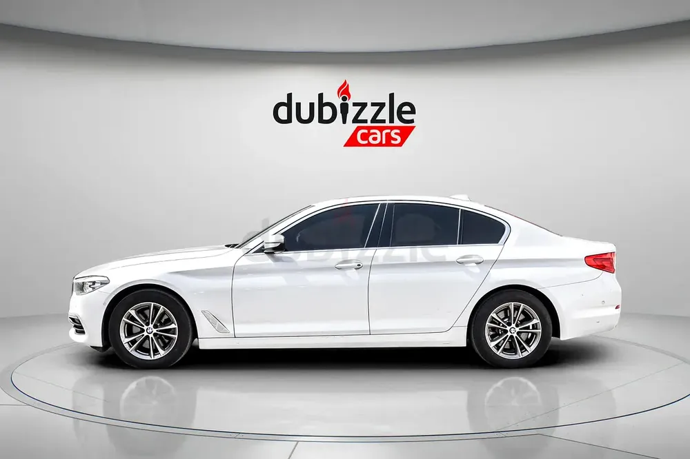 AED 1277/month | 2020 BMW 5-Series 520i | GCC Specs | Ref#438547 - Image 5
