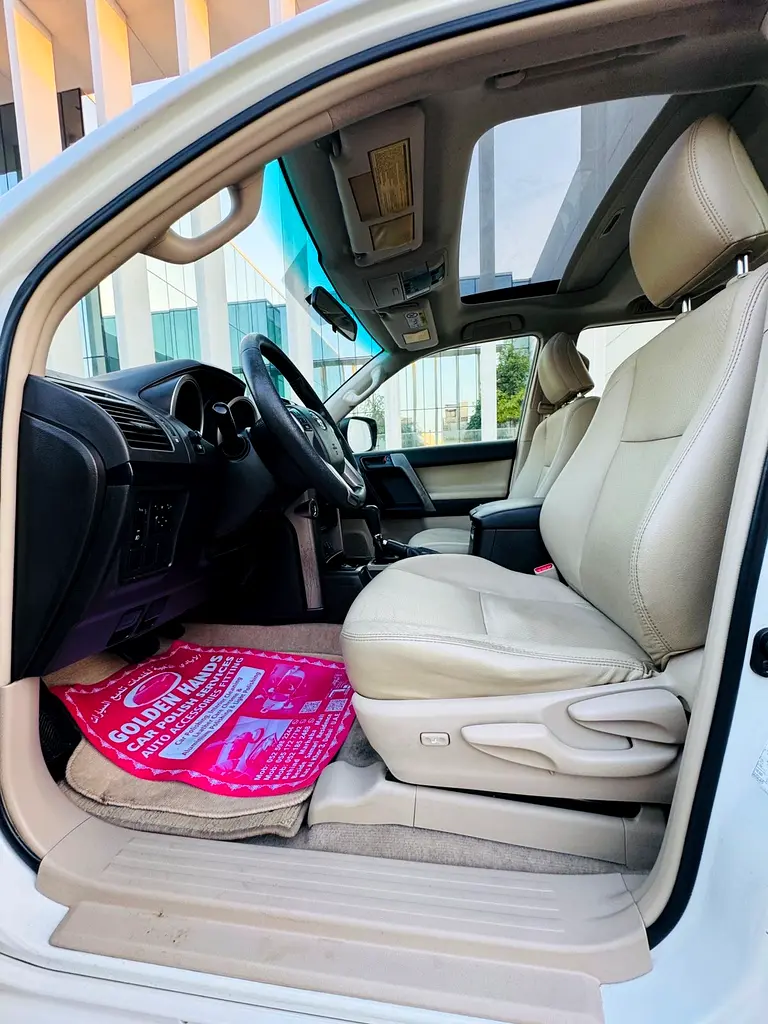Toyota Prado TX-L Top 2013 - GCC Specs - Well Maintained - Image 6