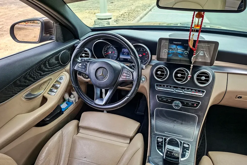 AED 2605/month | 2015 Mercedes-Benz C-Class C200 | GCC Specs | Ref#446221 - Image 10