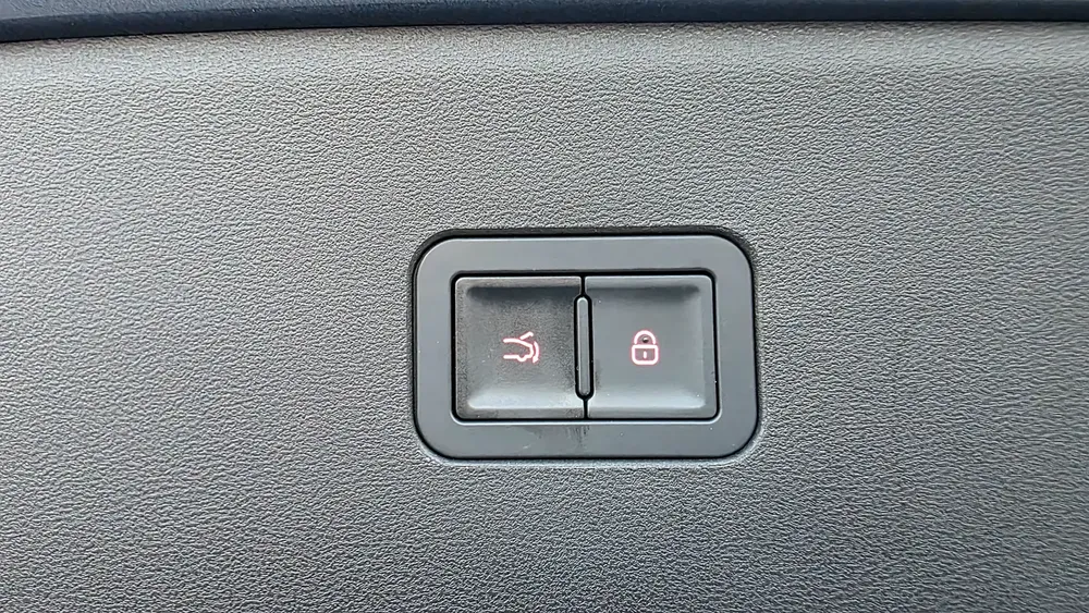 Brand New 2025 BYD Seal 06 Premium - Chinese Specs - Image 5