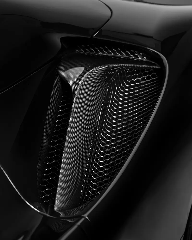 2021 Ferrari SF90 Spider Assetto Fiorano Package | Al Tayer Warranty - Image 8