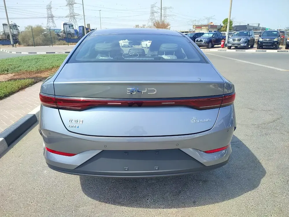 BYD QIN PLUS Plug-in Hybrid -2025 - Image 5