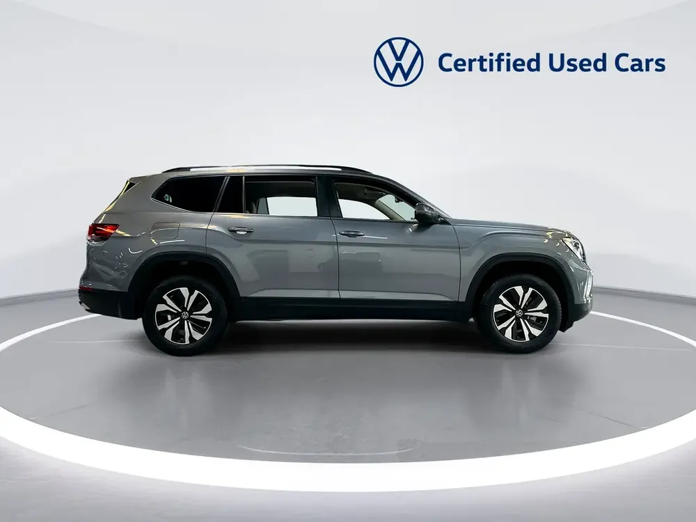 2070 MONTHLY | ZERO DOWN PAYMENT ASSIST |REDUCED PRICE - Image 9