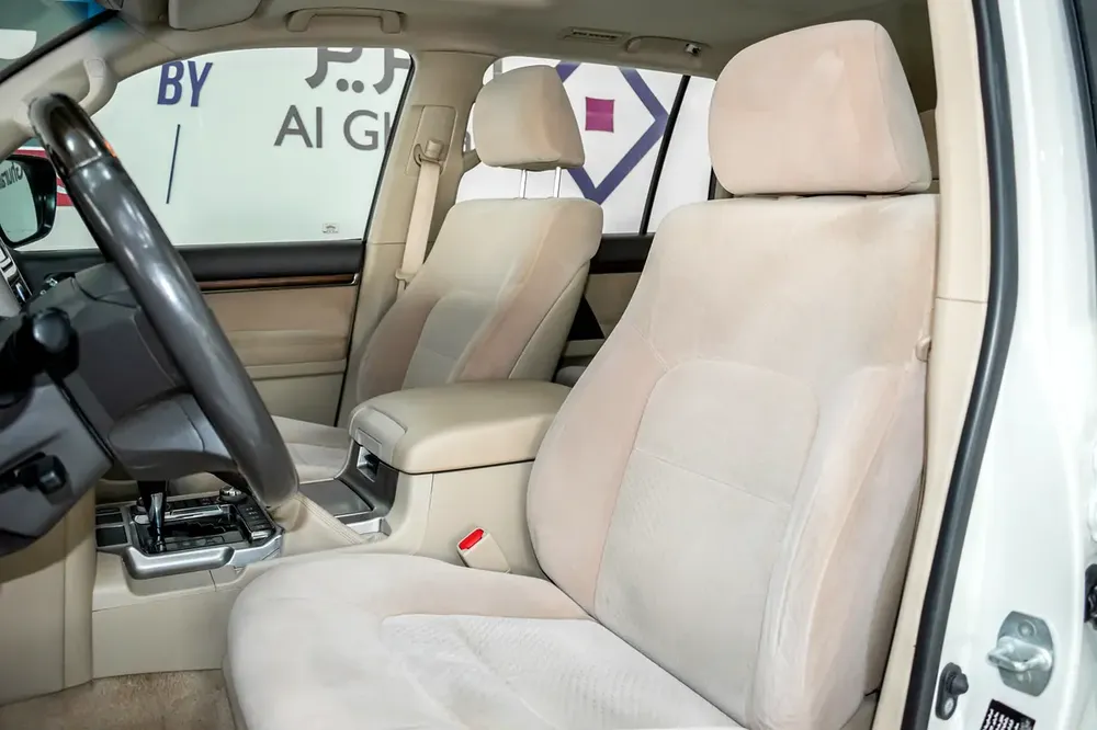 1 YR WARRANTY | GCC | 4.0L | AED 2,800 PM - Image 16