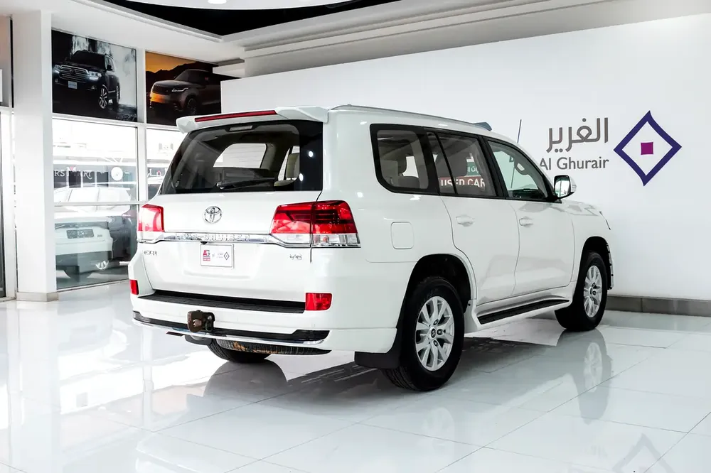 1 YR WARRANTY | GCC | 4.0L | AED 2,800 PM - Image 4