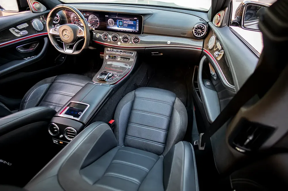 Mercedes-Benz E63S AMG 4MATIC+ 2018 Korean Specs | Warranty | Flexible D.P. - Image 18