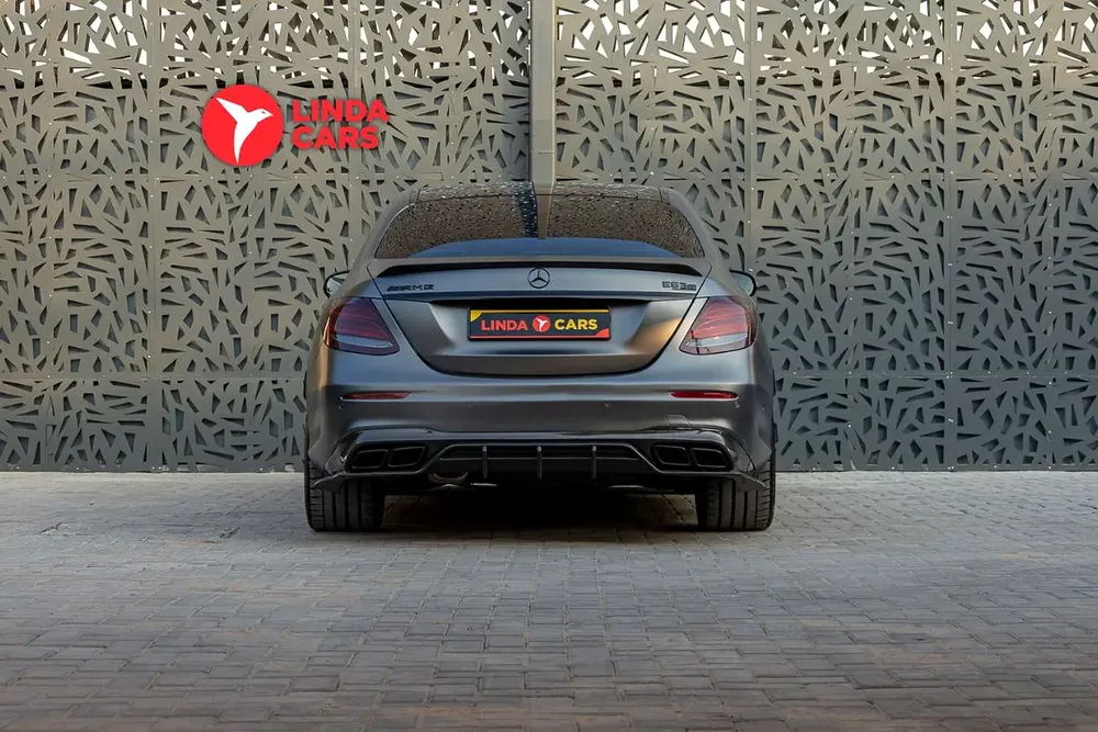 Mercedes-Benz E63S AMG 4MATIC+ 2018 Korean Specs | Warranty | Flexible D.P. - Image 4