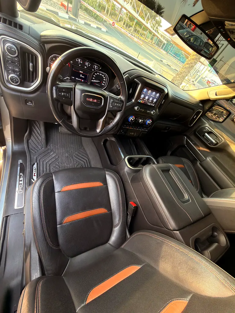GMC Sierra AT4 2022 GCC Specs—Original paint—full service history - Image 14