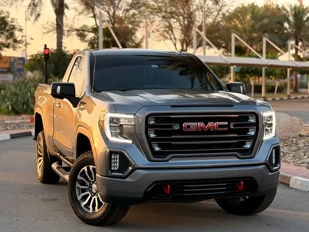 GMC Sierra AT4 2022 GCC Specs—Original paint—full service history - Image 5