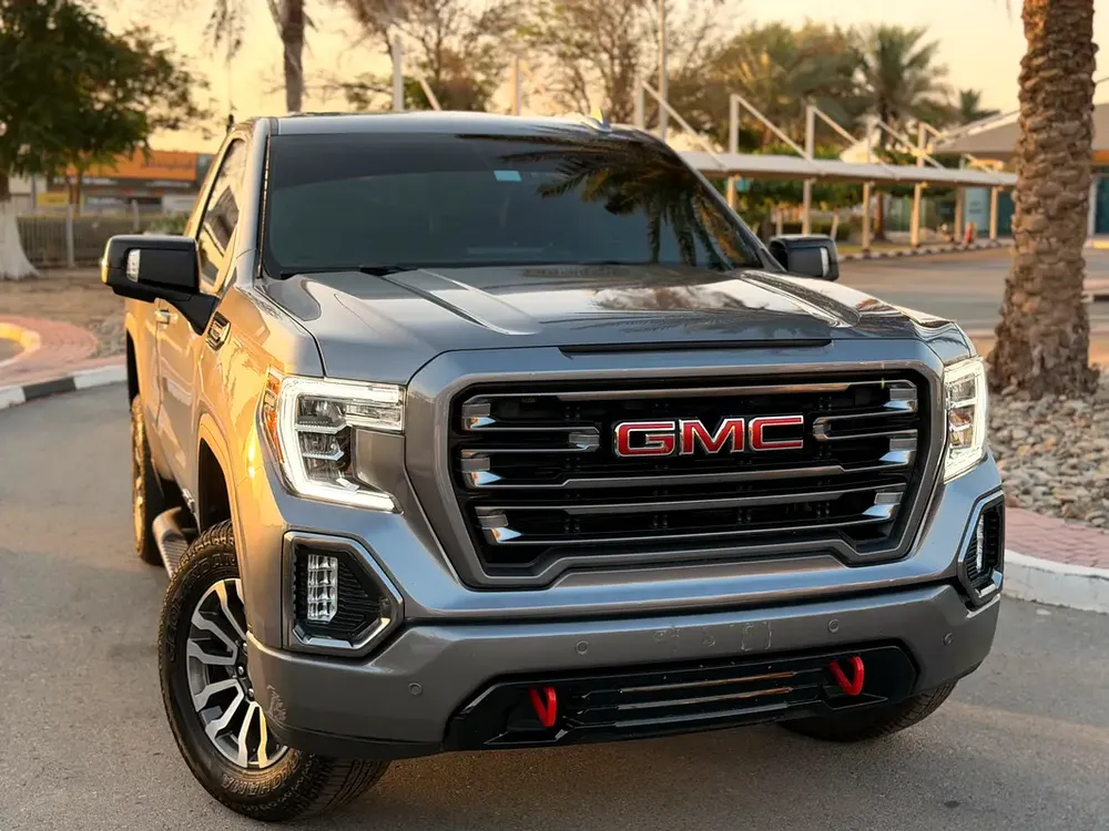 GMC Sierra AT4 2022 GCC Specs—Original paint—full service history - Image 6