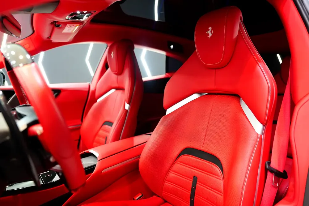 2025 Ferrari Purosangue, Carbon Exterior Package!! - Image 5