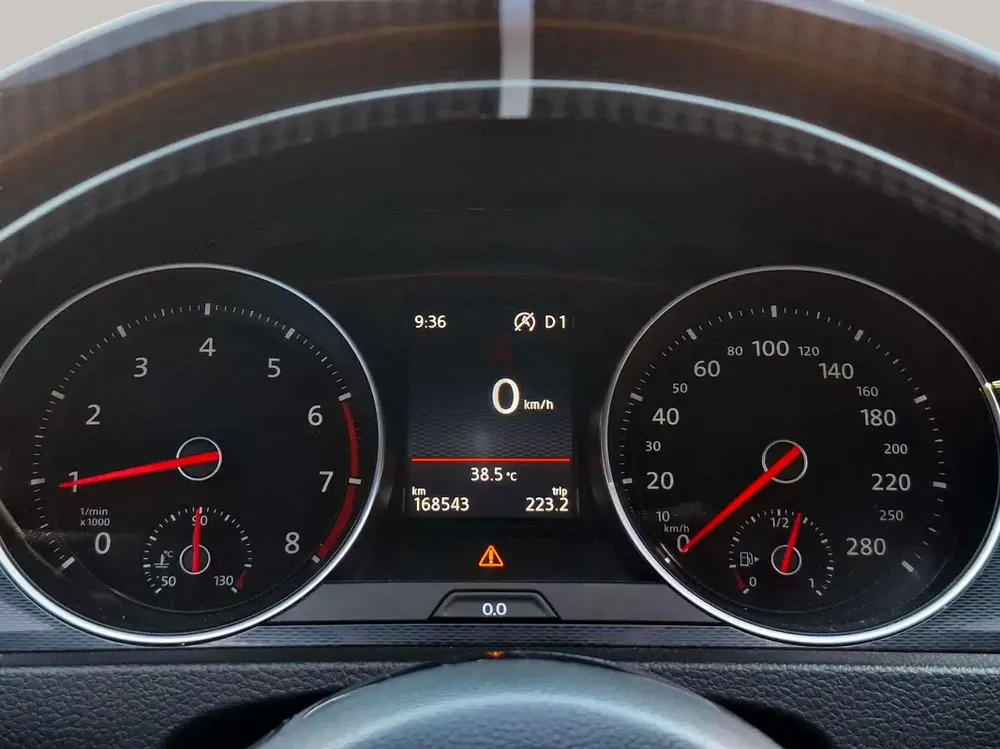 AED 843/month | 2017 Volkswagen Golf GTI | GCC Specs | Ref#470980 - Image 14