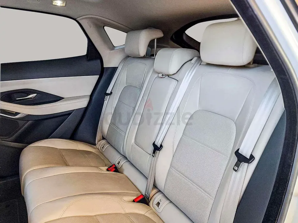 AED 646/month | 2020 Jaguar E-Pace P200 AWD | GCC Specs | Ref#465389 - Image 13