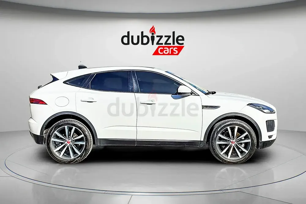 AED 646/month | 2020 Jaguar E-Pace P200 AWD | GCC Specs | Ref#465389 - Image 4