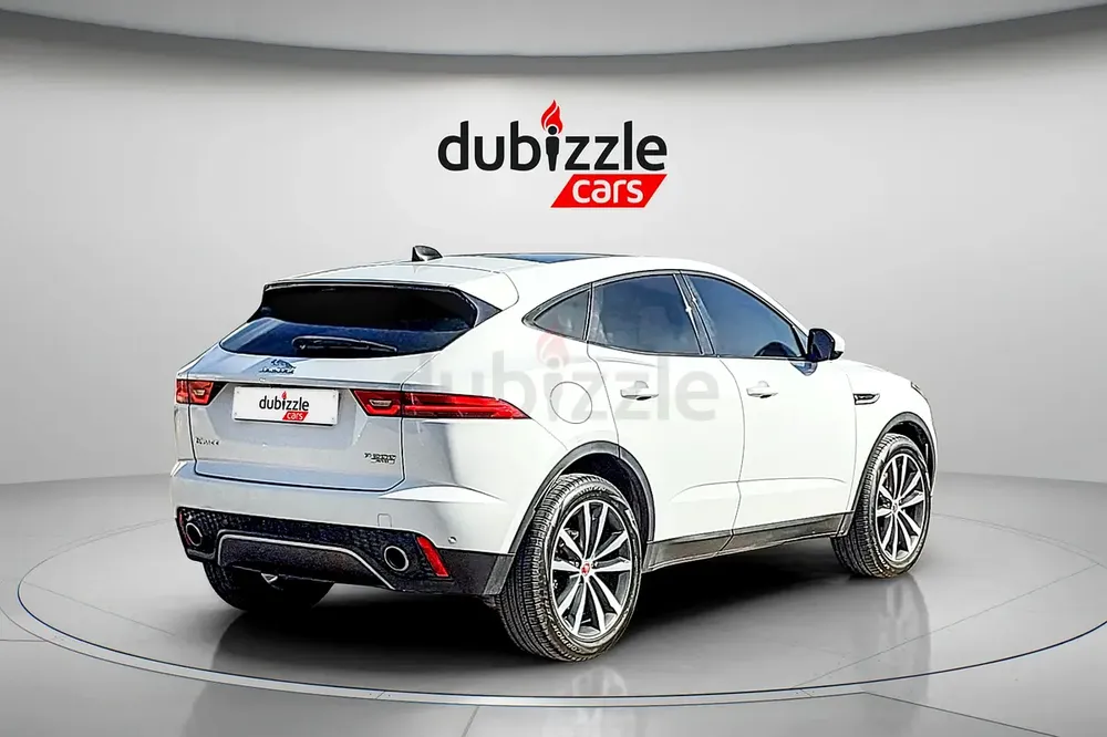 AED 646/month | 2020 Jaguar E-Pace P200 AWD | GCC Specs | Ref#465389 - Image 6