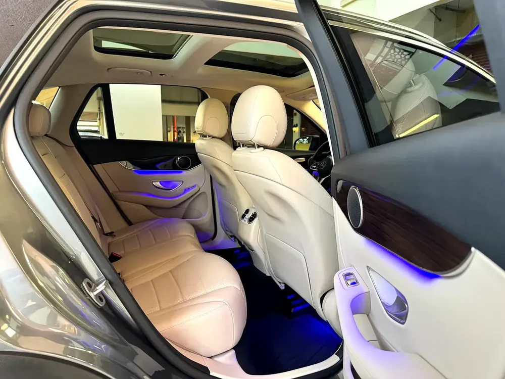 Mercedes-Benz GLC 300 - Image 10