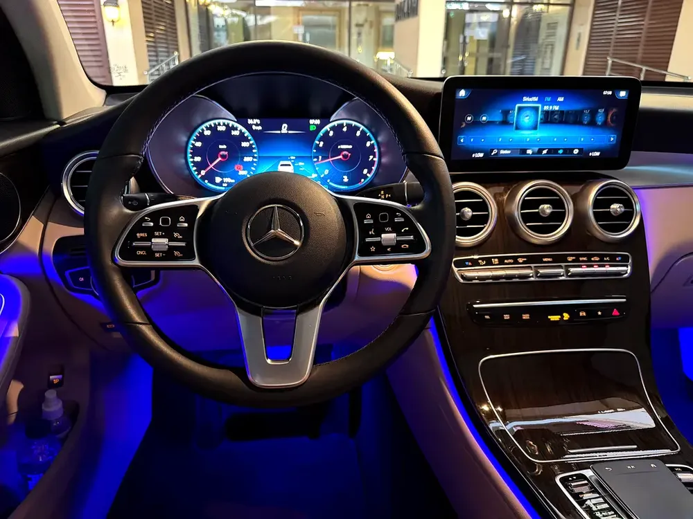 Mercedes-Benz GLC 300 - Image 7
