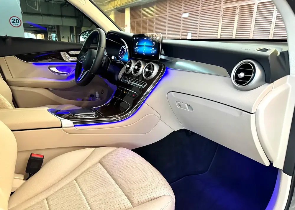 Mercedes-Benz GLC 300 - Image 8
