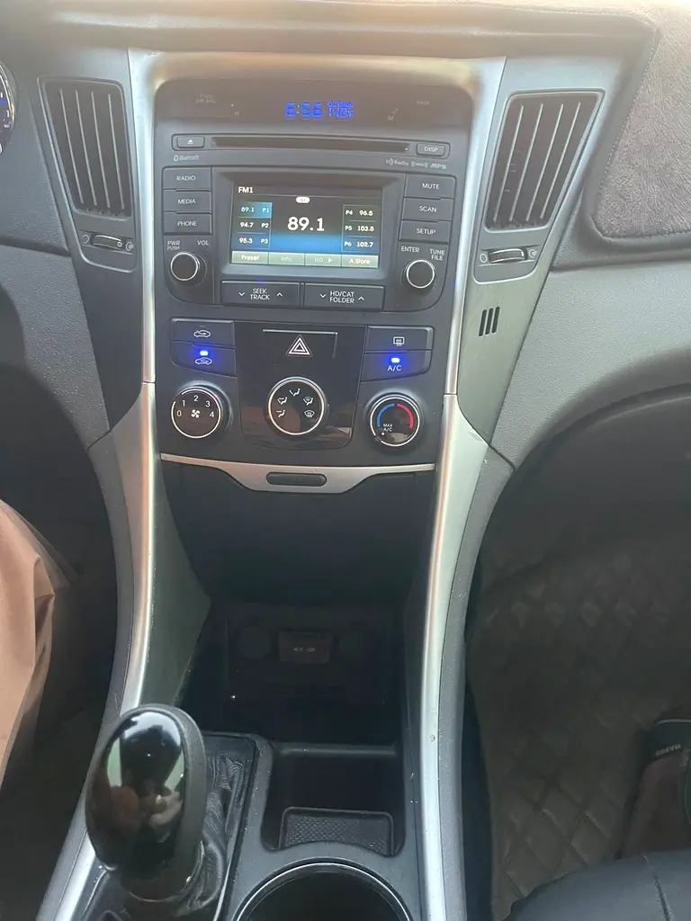 2014 Hyundai Sonata Eco - American Specs - Excellent Condition - Image 16