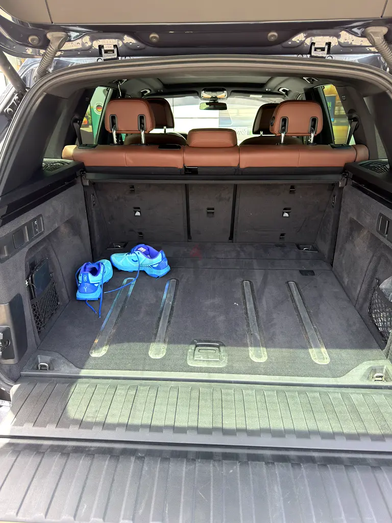 BMW X5 xDrive40i 2020 GCC Specs - Luxury  Performance - Image 8