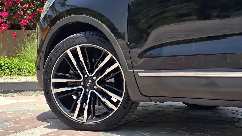 Lincoln MKC Premium Luxury 2017 - GCC Specs - Perfect Condition - Image 12